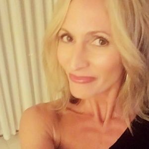 Meet your Posher, Tina